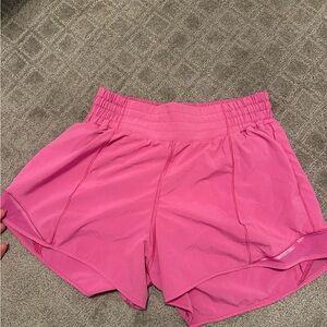 Lululemon Hotty Hot shorts Pink